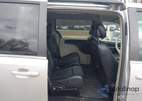 2012 Chrysler Town & Country Touring из США, поврежденный, VIN 2C4RC1BG2CR313401